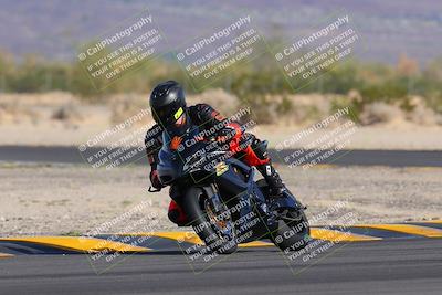 media/Nov-05-2022-SoCal Trackdays (Sat) [[f8d9b725ab]]/Turn 5 (940am)/